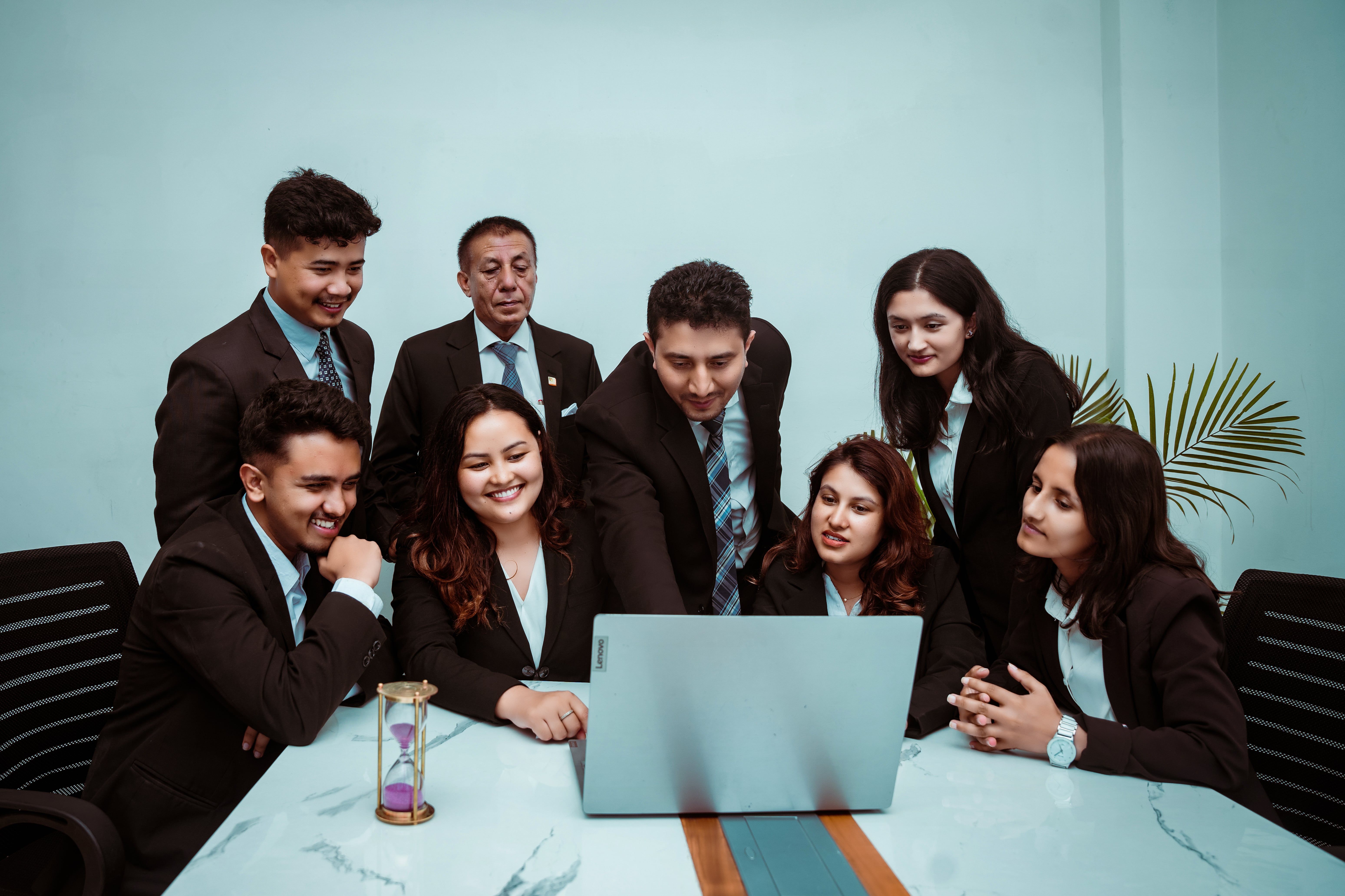 RAAccountinghub team at work